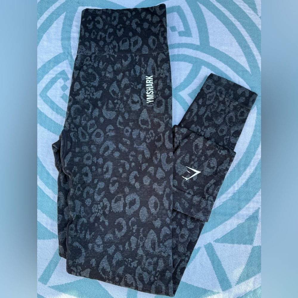 Gymshark - Leopard Leggings